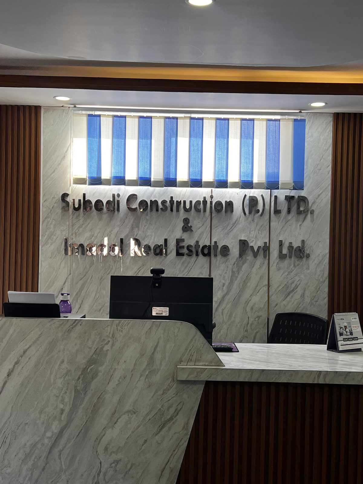 Imadol Real Estate office reception
